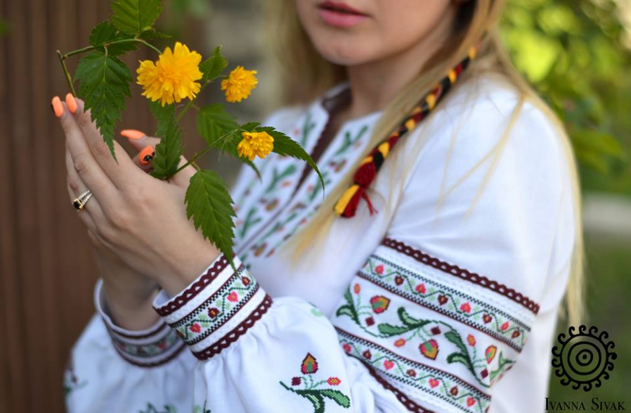 як носити вишиванку