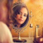 17-200066-325x217-womanmirror
