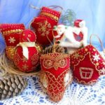 Новорічні іграшки своїми руками