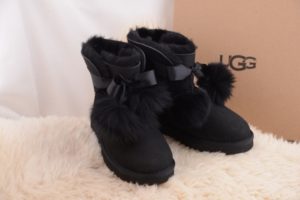 уги UGG